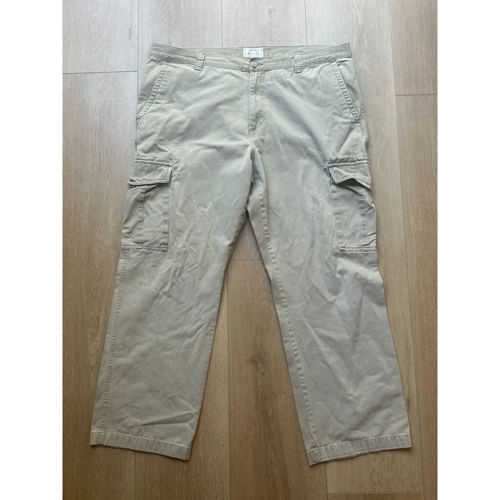 Old Navy 42" x 31" Favorite Loose Fit Cargo Khaki Pants Cotton Y2K Grunge‎ Look